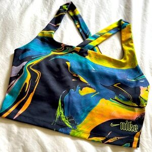 Nike multi color sport top size S